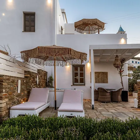 Ursa Major Hotel Tínos