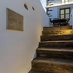 Hotel Ursa Major *